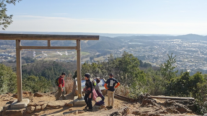 日和田山 物見山に登山 五常の滝も見れてコースが充実 埼玉県日高市 Mitchie Mのブログ