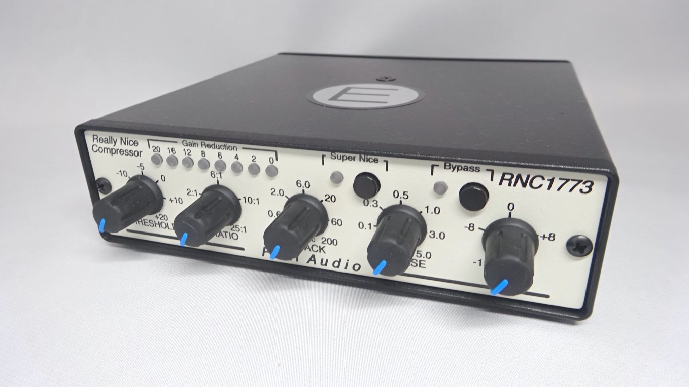 おすすめのコンプ FMR Audio RNC1773Eをレビュー | Mitchie Mのブログ